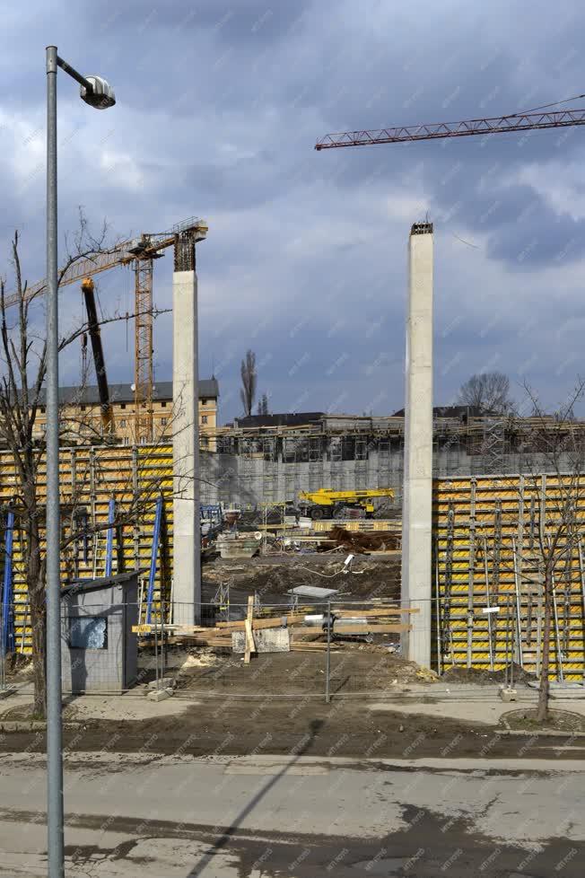 Építkezés - Budapest - Épül az MTK új stadionja