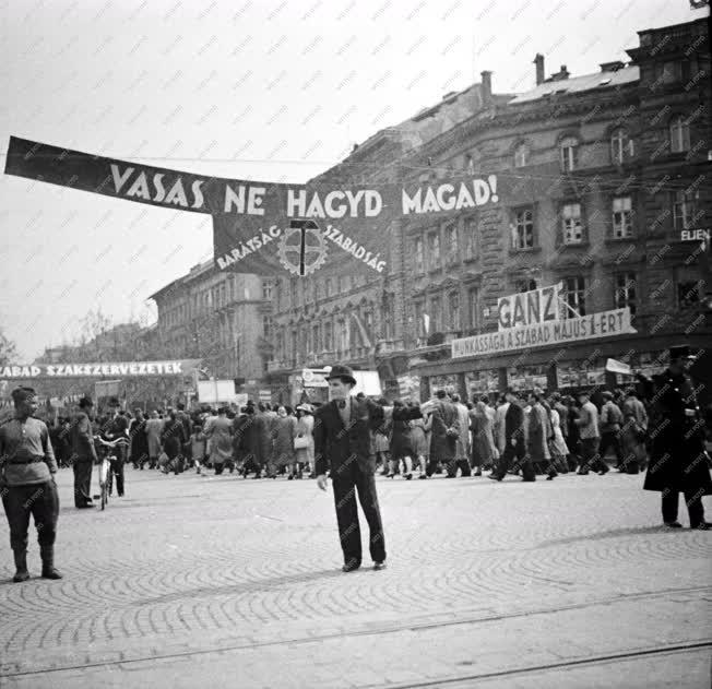 Belpolitika - Első május elseje Budapesten 