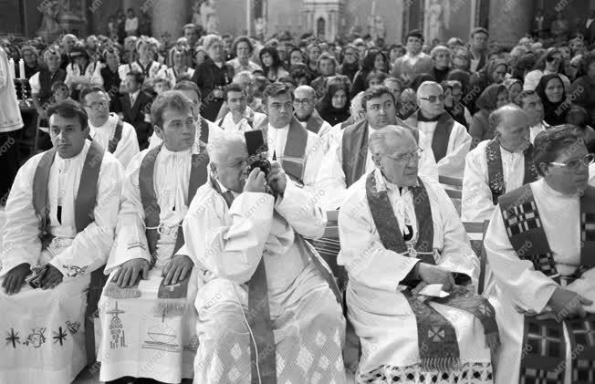 Egyház - Gellért püspök születésének ezredik évfordulója