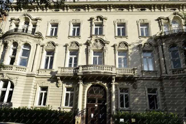 Városkép - Budapest - Magyar Biztosítók Szövetsége székháza