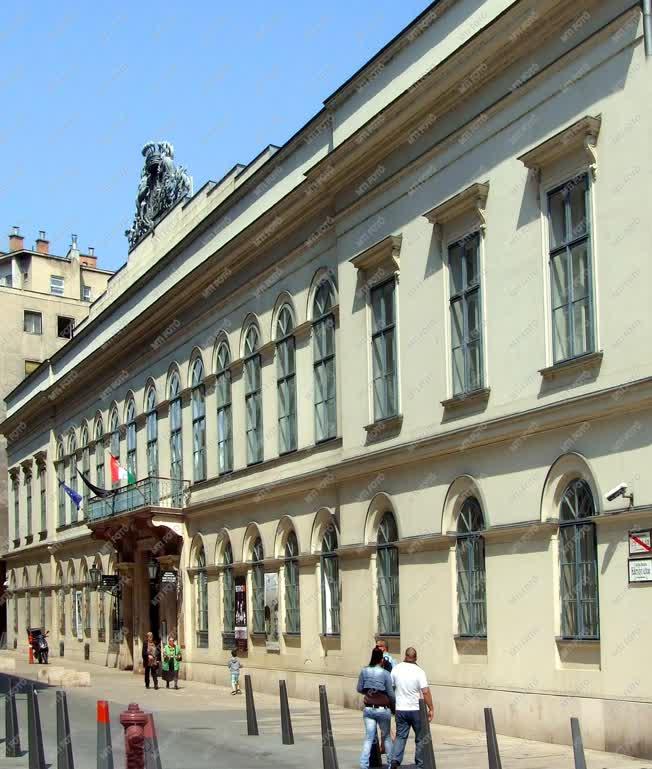 Épület - Budapest -  A Károlyi-palota