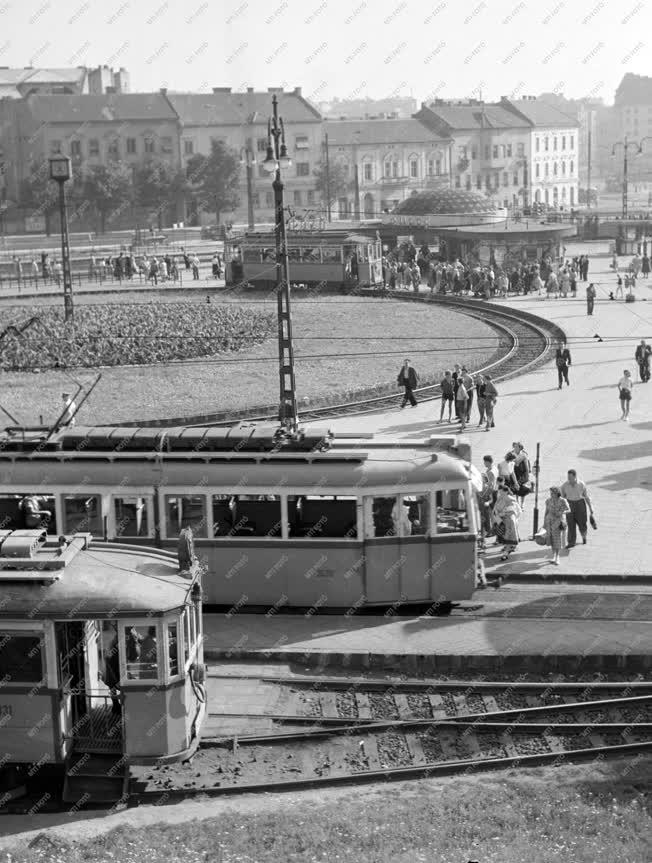 Városkép - Budapest - Moszkva tér