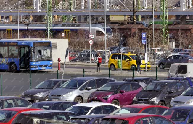 Közlekedés - Budapest - P+R parkoló Őrmezőn 
