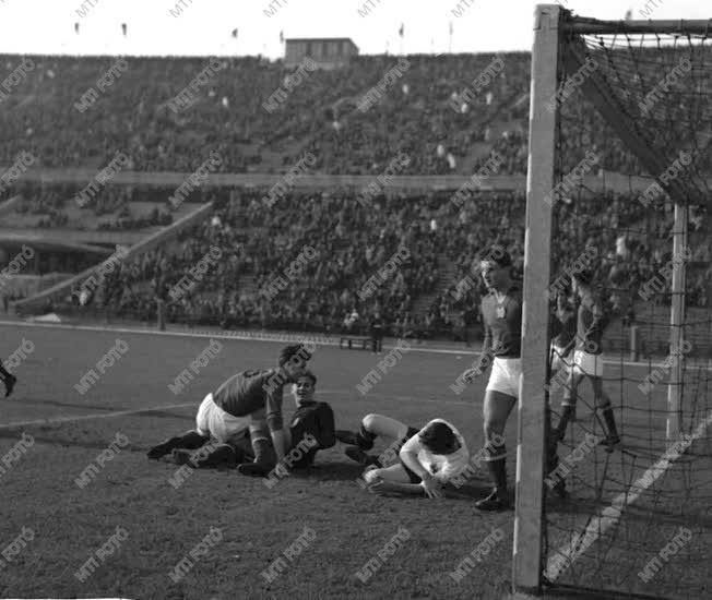 Sport - Osztrák-magyar labdarúgó-torna