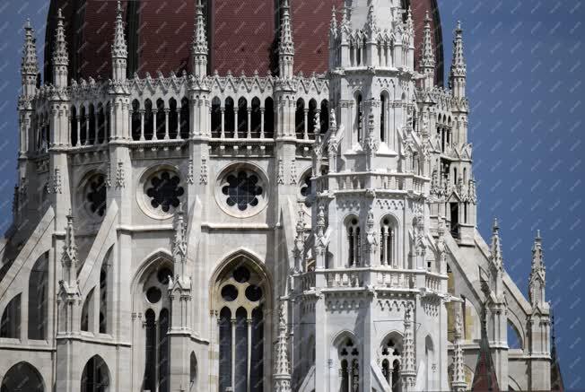 Épületfotó - Budapest - Parlament