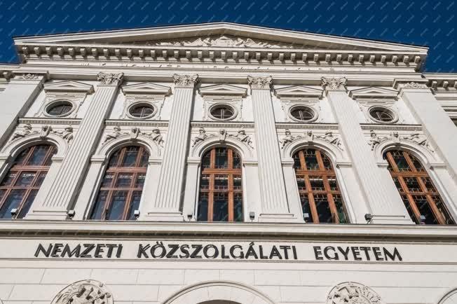 Épületfotó - Budapest - A Nemzeti Közszolgálati Egyetem 