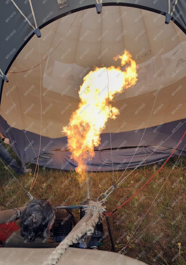 Sportoló - Debrecen - Végh Sándor hőlégballon-pilóta