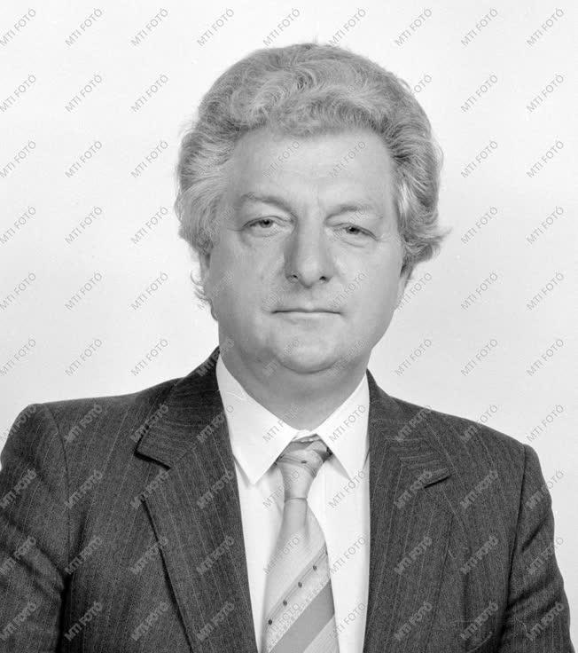1983-as Kossuth-díjasok - Balassa Sándor