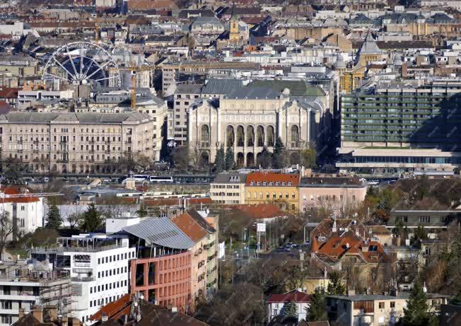 Városkép - Budapest - A pesti Vigadó és környezete