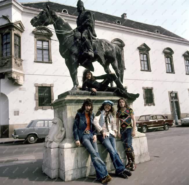 Kultúra - Könnyűzene - Az LGT zenekar