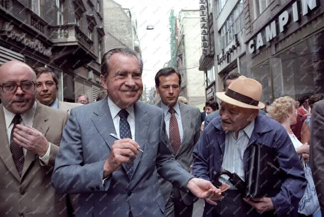 Külkapcsolat - Richard Nixon Budapesten