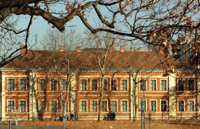 Esztergom - Műemlék - Kis püspöki palota