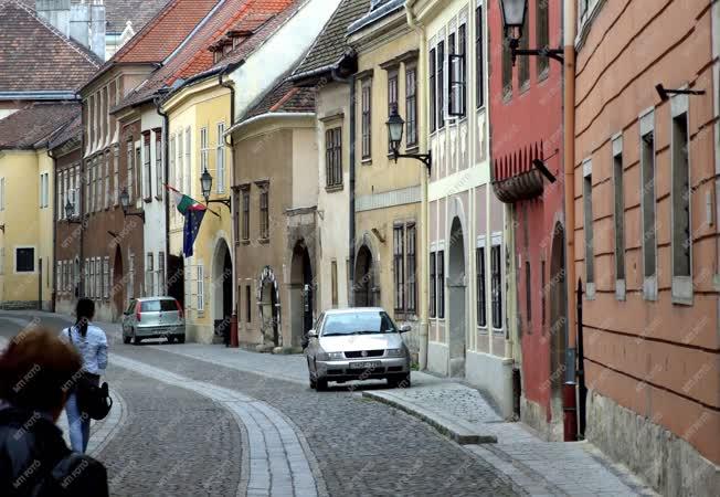 Városkép - Sopron - Az Új utca