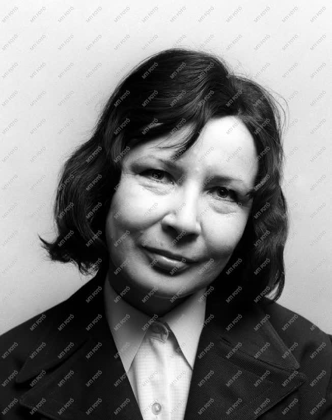 1973-as Kossuth-díjasok - Olsavszky Éva