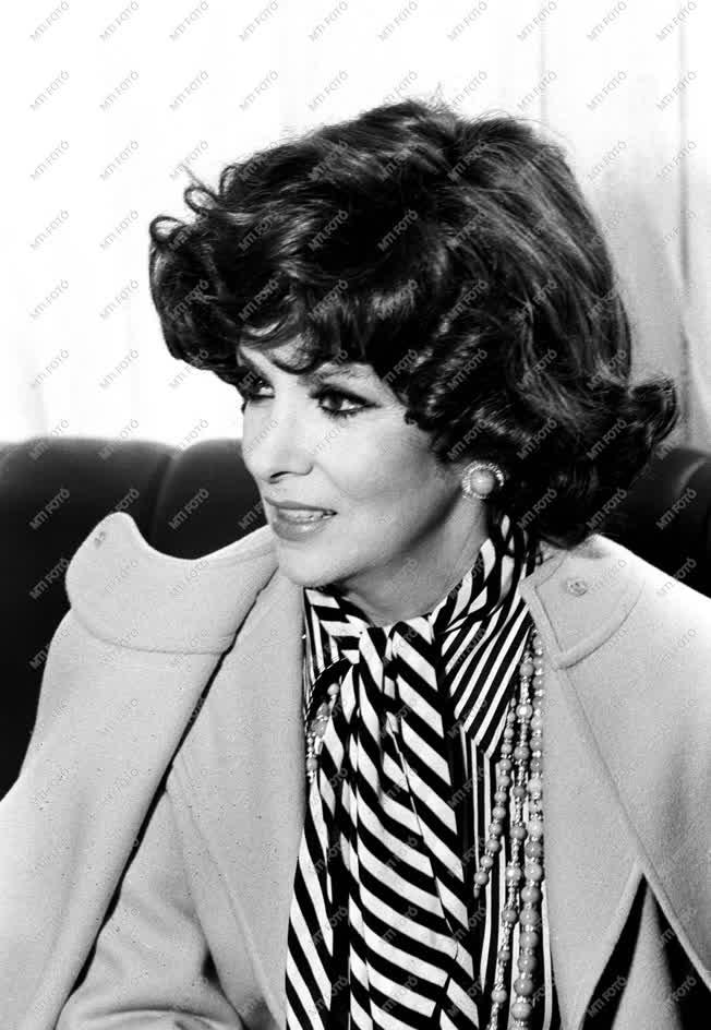 Gina Lollobrigida olasz filmszínésznő