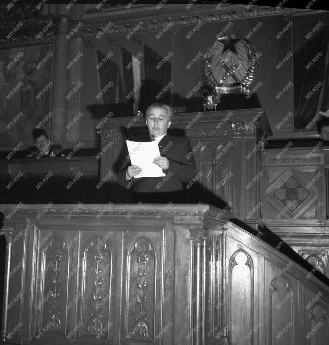 Belpolitika - Országgyűlés 1950-ben