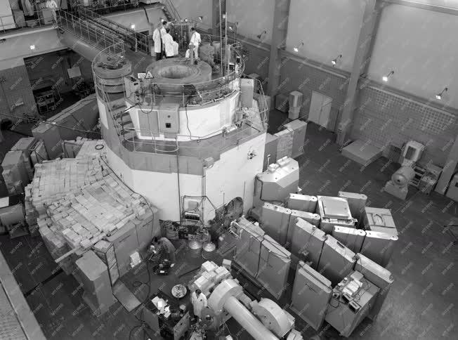 Tudomány - KFKI - Kísérleti atomreaktor