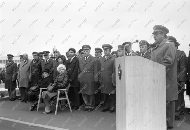 Fegyveres erők  -  Dobi István laktanya névadó ünnepsége