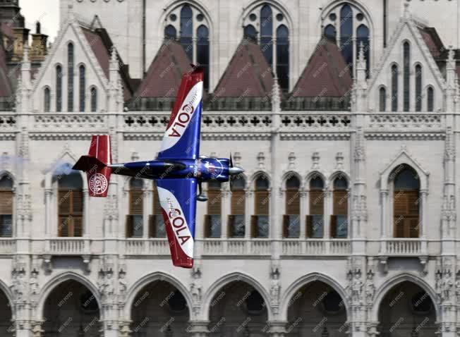Sport - Budapest - Red Bull Air Race 