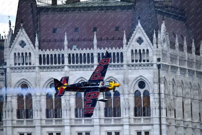 Sport - Budapest - Red Bull Air Race 