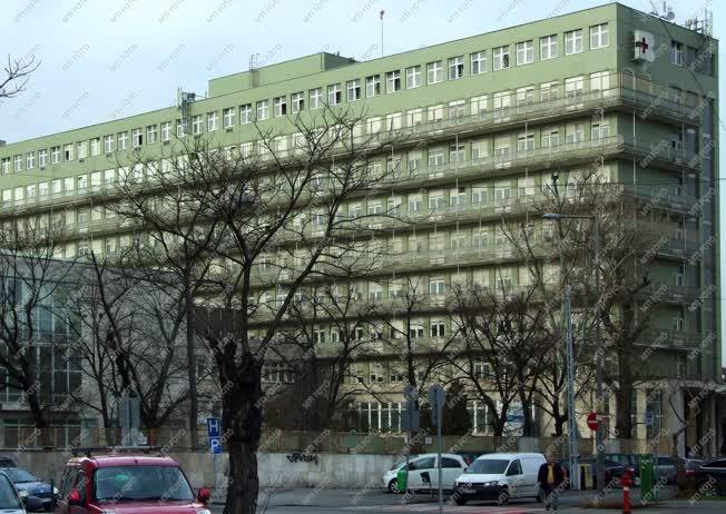 Egészségügy - Budapest - A Baleseti Központ épülete