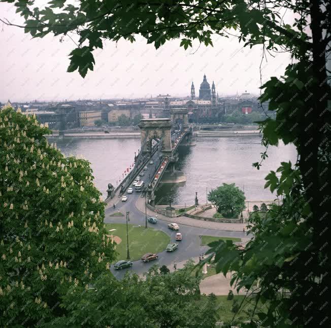 Budapest - Clark Ádám tér