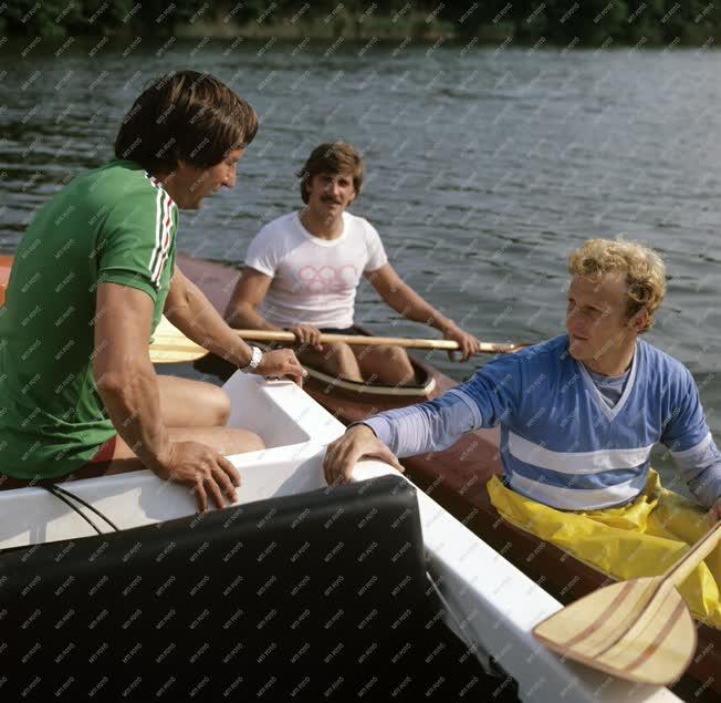 Sport - A kajak-kenu válogatott edzőtábora