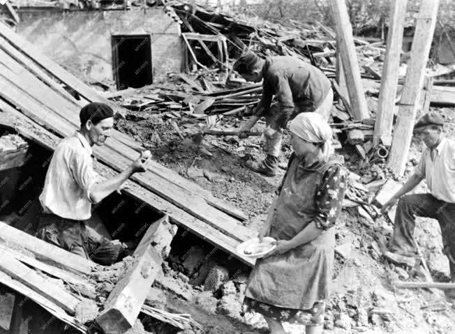 Történelem - II. világháború - Debrecen bombázása