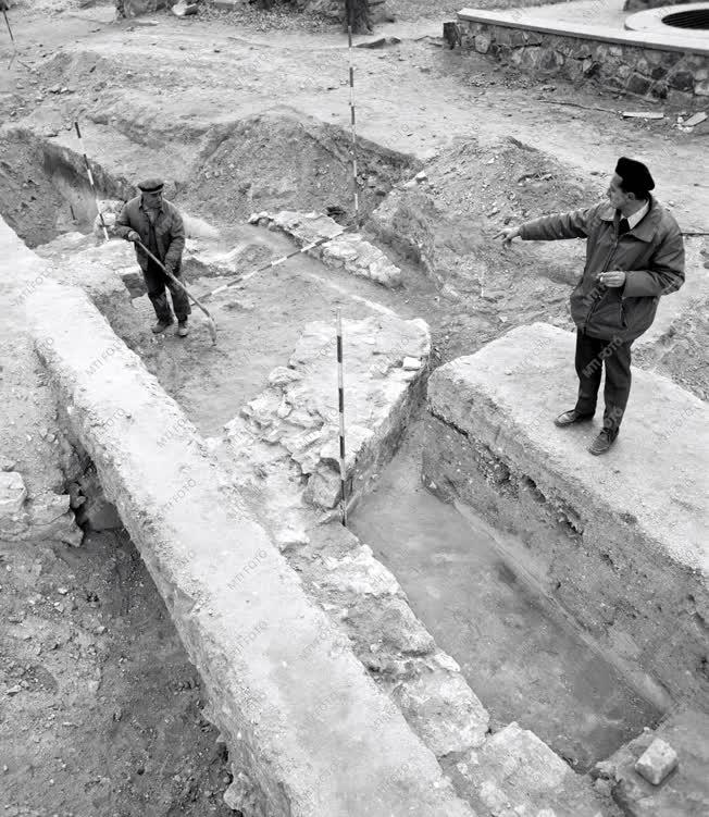 Kultúra - Megtalálták Géza nagyfejedelem feltételezett sírhelyét