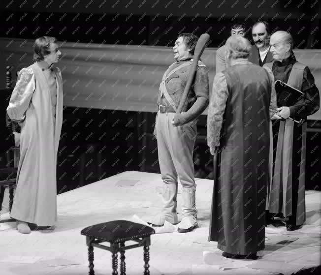 Kultúra - Színház - Shakespeare: Szeget szeggel