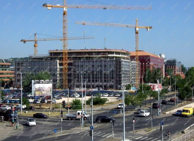 Építkezés - Budapest - Nobel-díjasok Kutatás- Fejlesztési Park