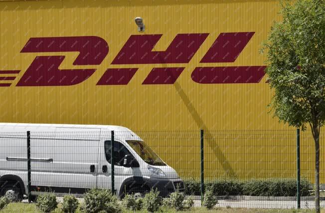 Áruszállítás - Budapest - DHL Express