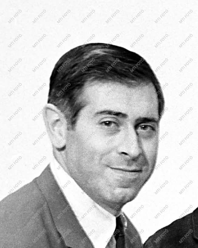 1970-es Kossuth-díjasok - Komlós Péter