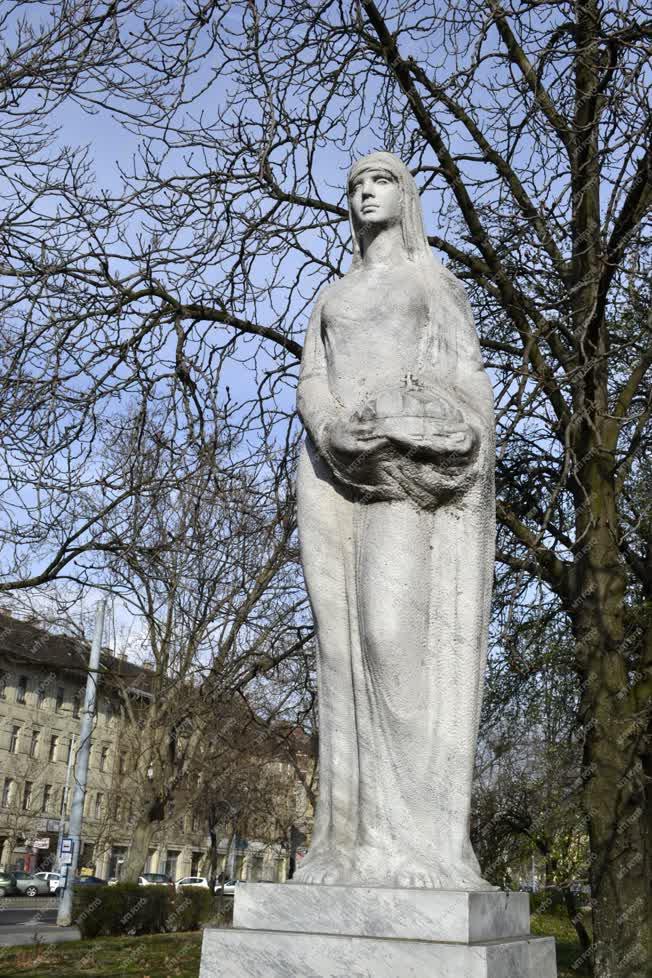 Műalkotás - Budapest - Patrona Hungariae című szobor