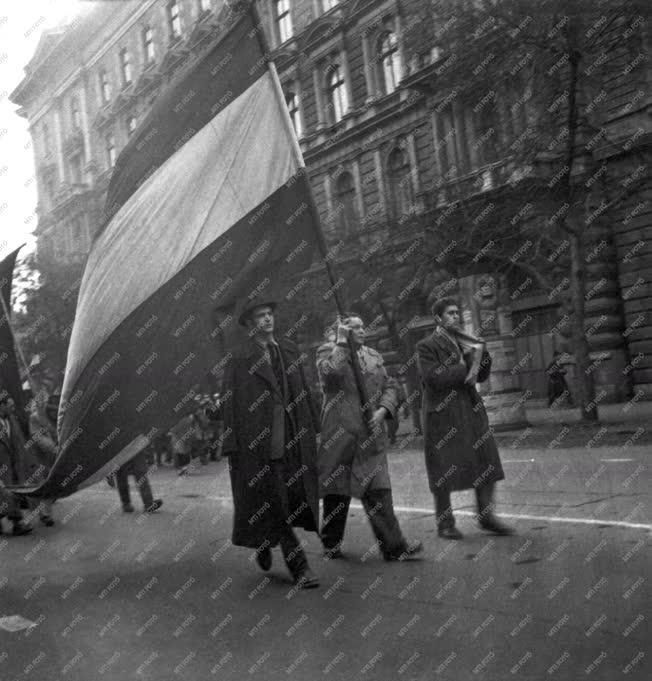 Történelem - 1956-os forradalom és szabadságharc