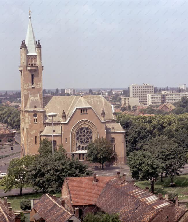 Városkép - Az Árpád téri református templom
