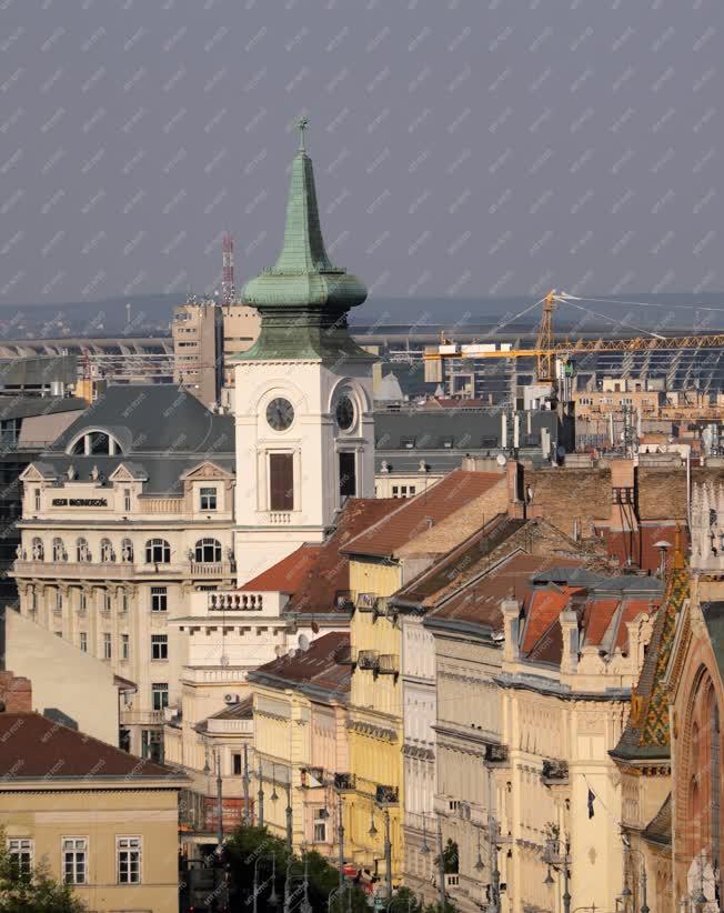 Városkép - Budapest - Vámház körút 