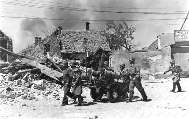 Történelem - II. világháború - Debrecen