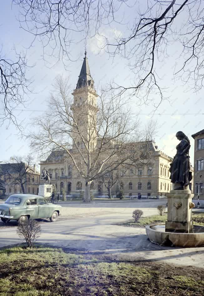 Városkép - Hódmezővásárhely - Magyar Hitel Bank