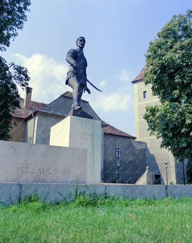 Városkép - A kőszegi Jurisics szobor