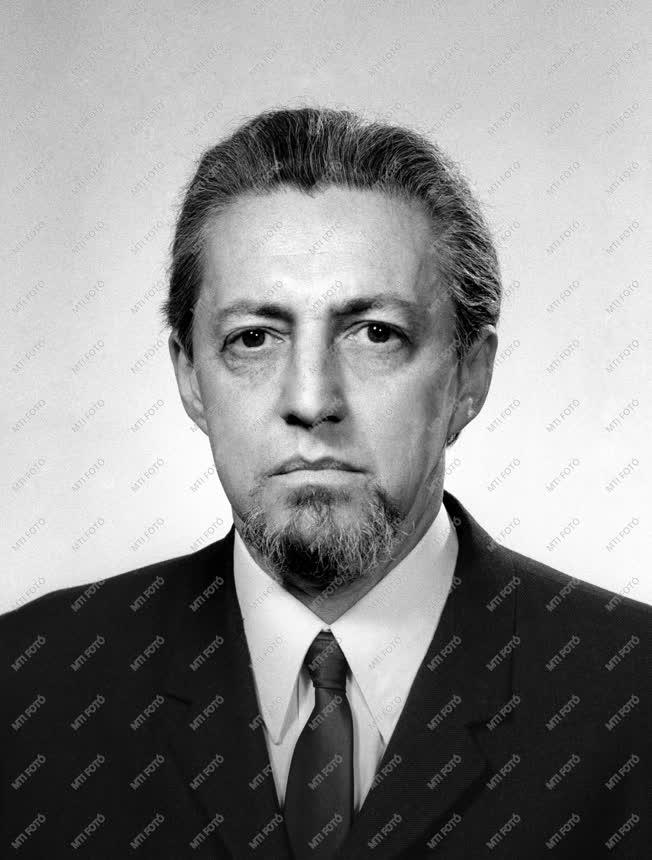 1973-as Állami-díjasok - Dr. Petur Alajos