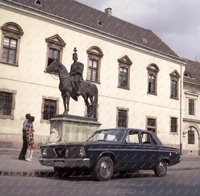 Szolgáltatás - IBUSZ bérautó