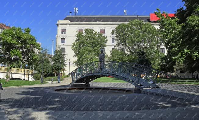 Városkép - Budapest - Nagy Imre miniszterelnök szobra