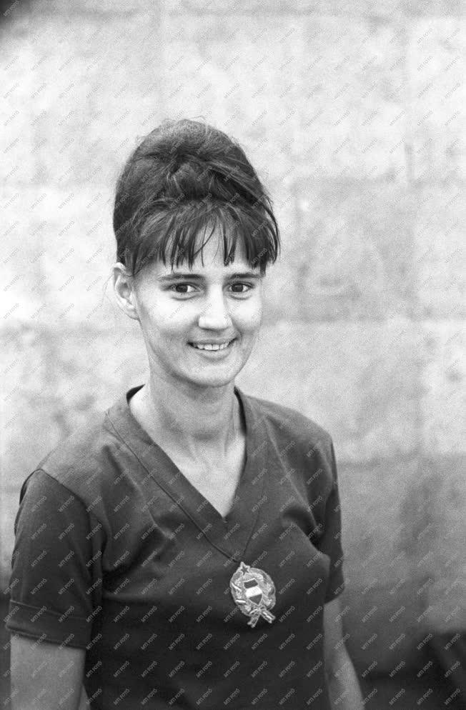 Sportoló portré - Kézilabda - Bognár Erzsébet