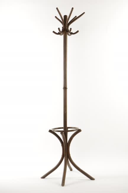 Thonett álló fogas