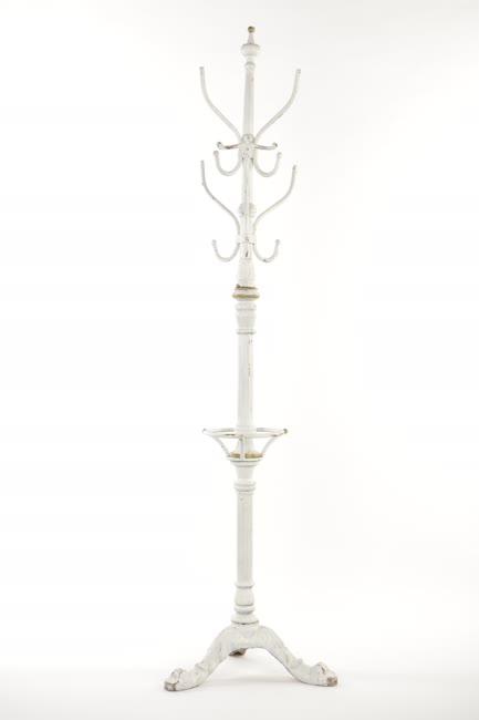 Öntvény álló fogas