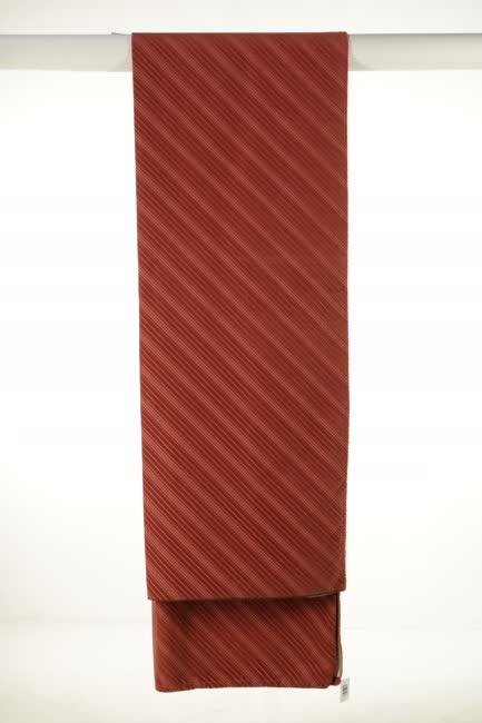 Eperszínű csíkos plüss