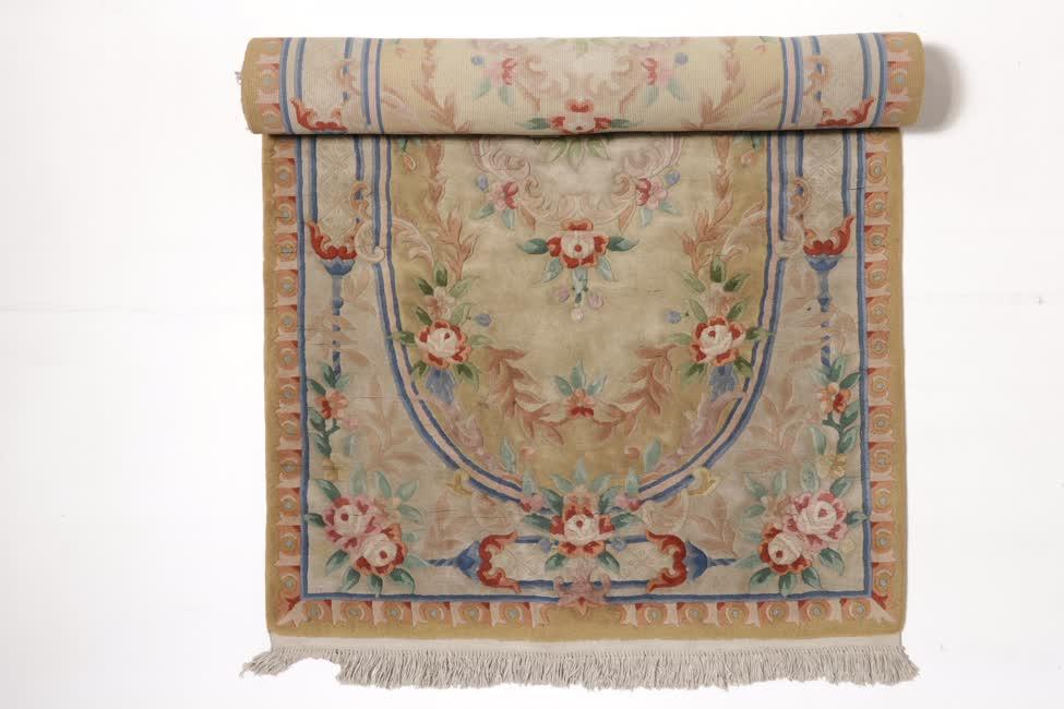 Virág mintás kínai szőnyeg