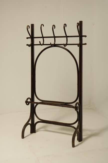 Thonett előszobafal