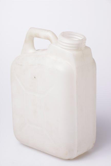 Műanyag marmonkanna